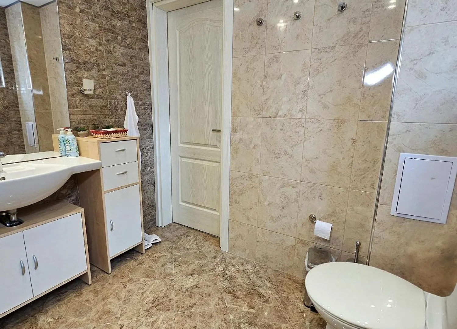 Alex Place-Central Sofia Apartment